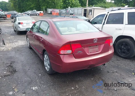 2008 Honda Civic Lx z USA, uszkodzony, nr VIN 1HGFA16518L058985